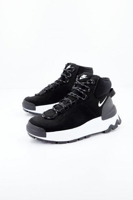 NIKE CITY BOOT WOMEN en color NEGRO (2)