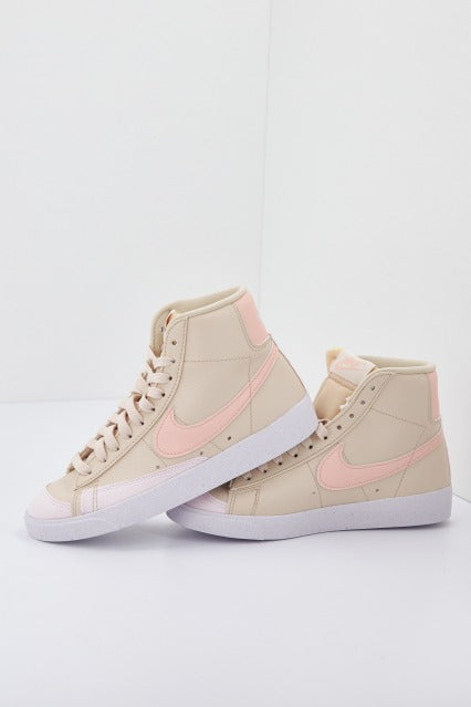 NIKE BLAZER MID ' NEXT NATURE en color BEIS (1)