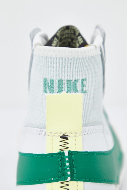 NIKE BLAZER MID ' JUMBO TPA C/ en color BLANCO (4)