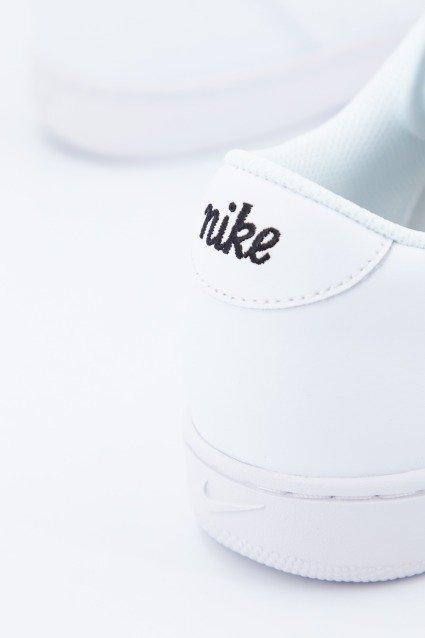NIKE COURT VINTAGE en color BLANCO (4)