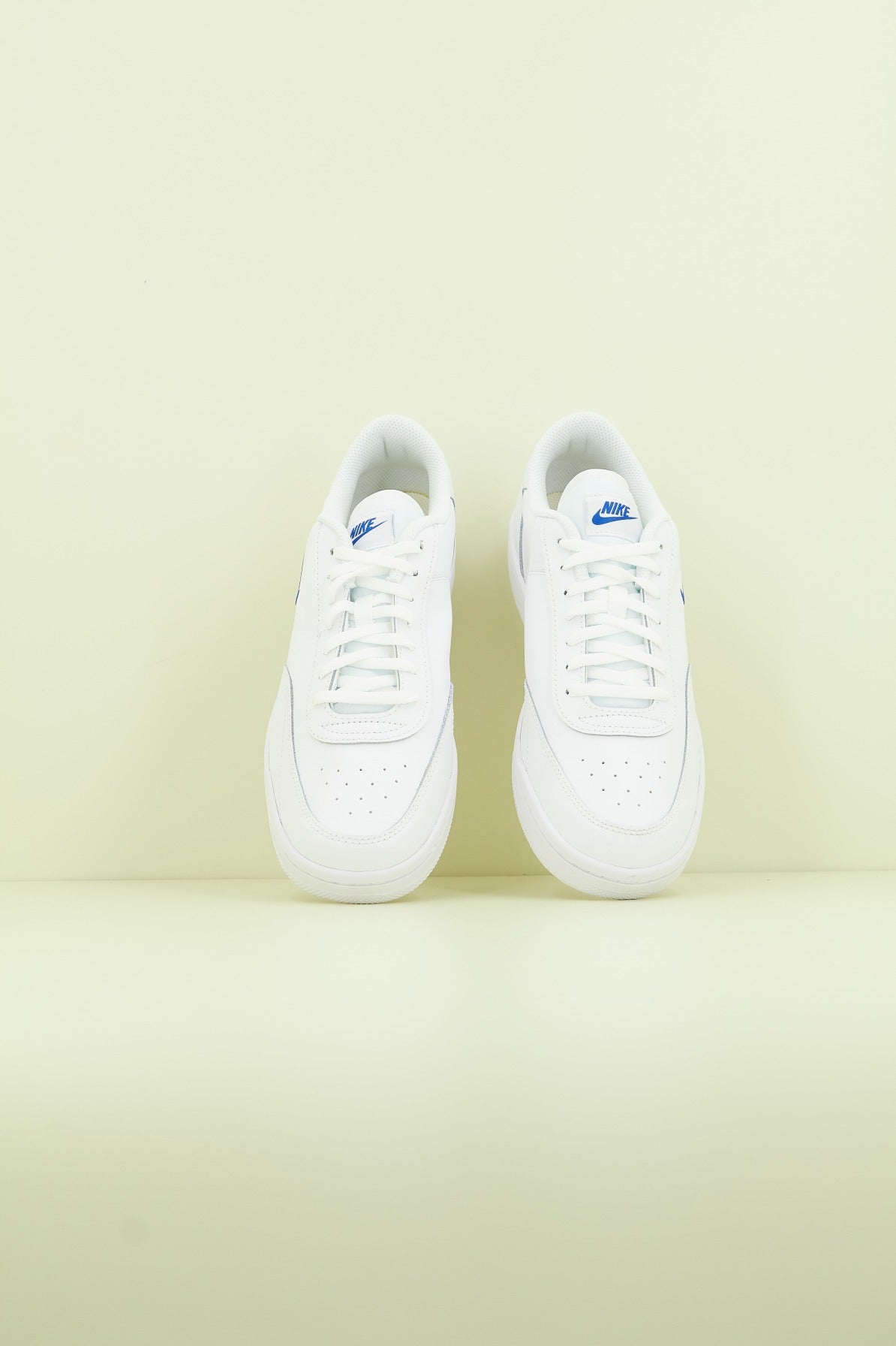 NIKE NIKE COURT VINTAGE en color BLANCO (2)