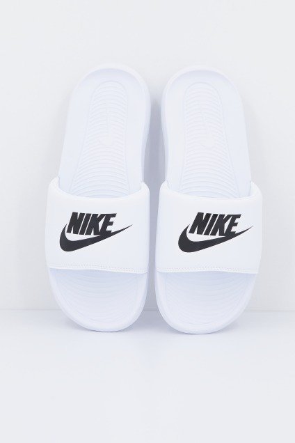 NIKE VICTORI ONE MEN'S en color BLANCO (1)