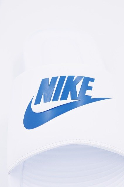 NIKE VICTORI ONE MEN'S en color BLANCO (4)