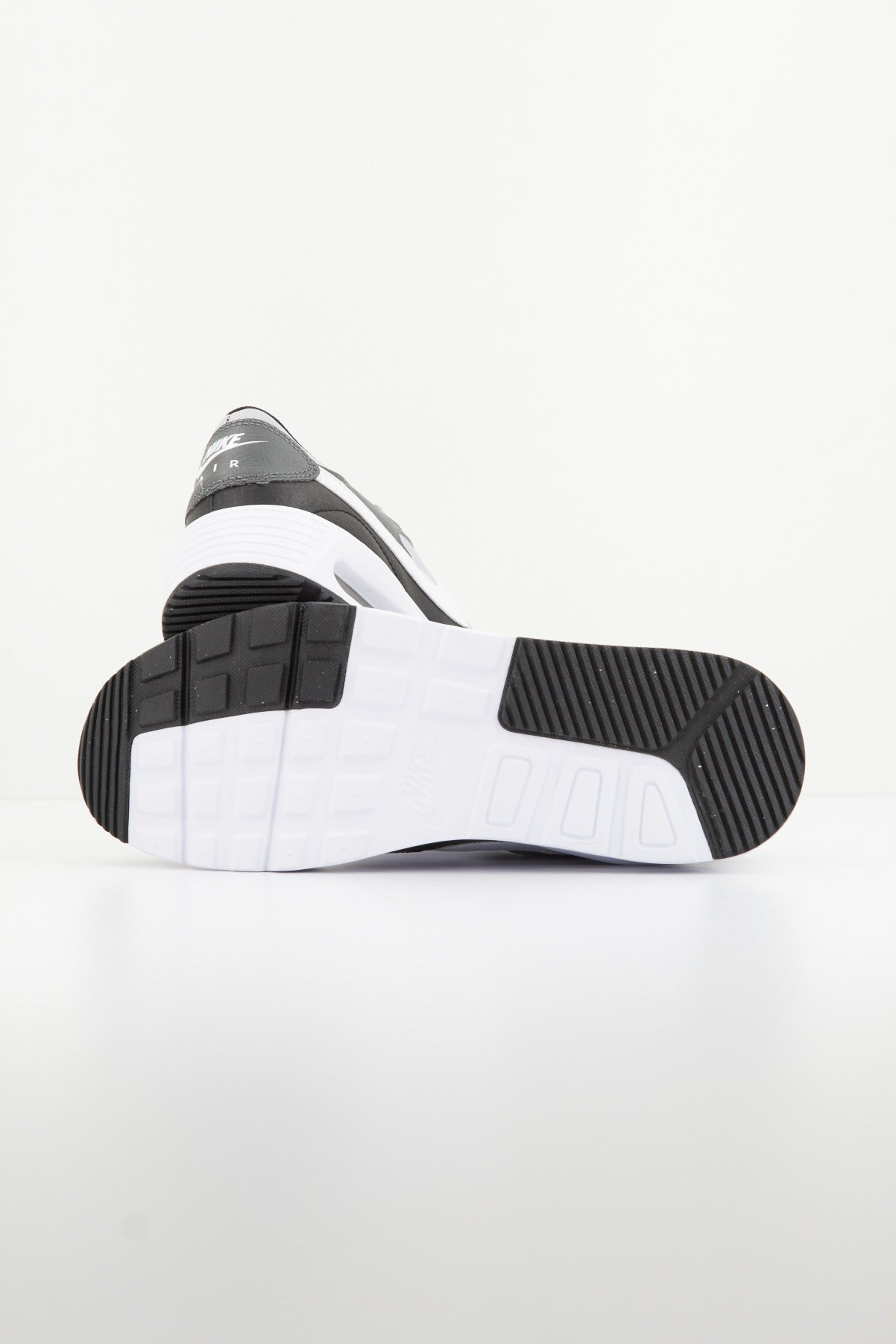 NIKE NIKE AIR MAX SC en color GRIS (4)