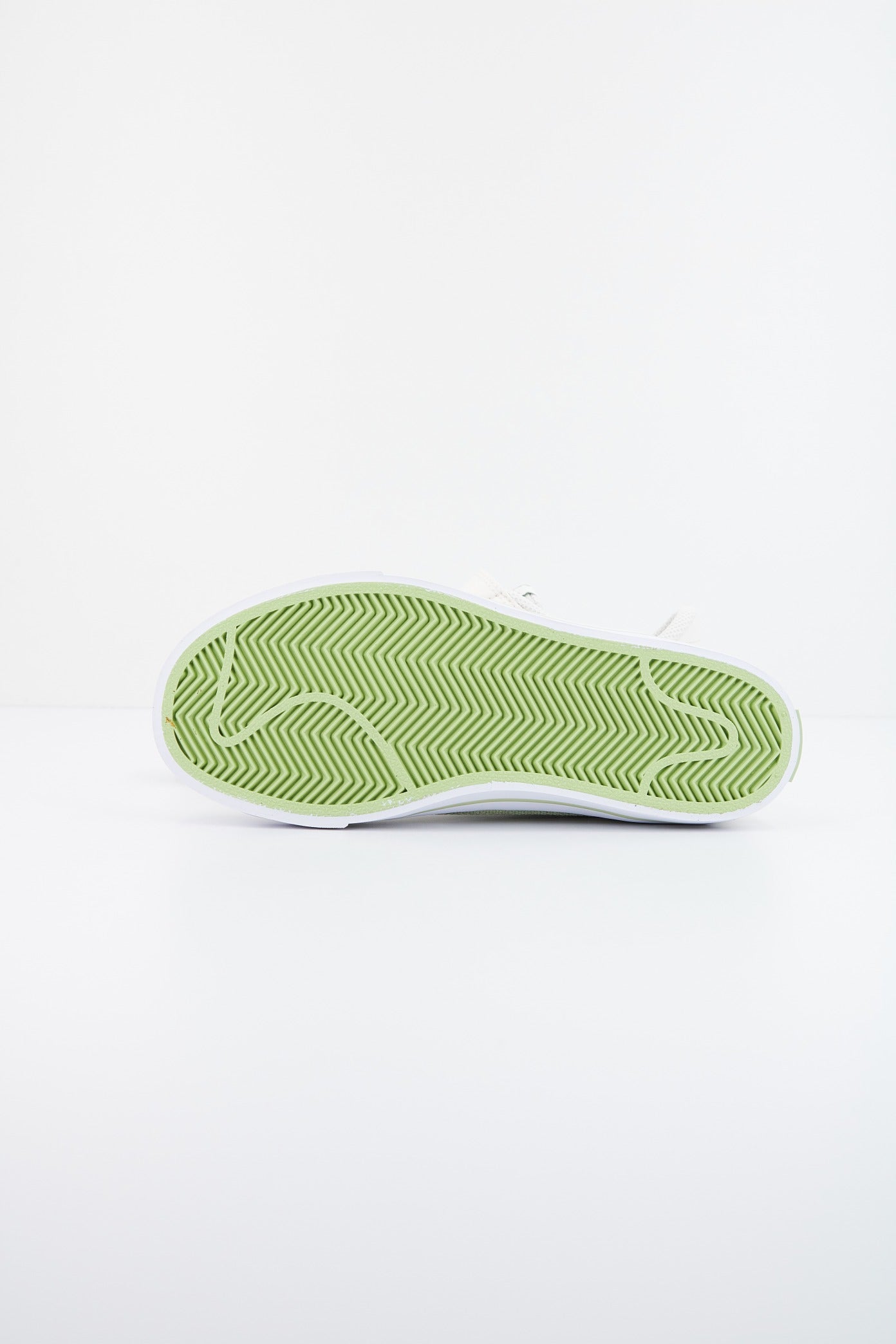 NIKE COURT LEGACY en color BLANCO (4)