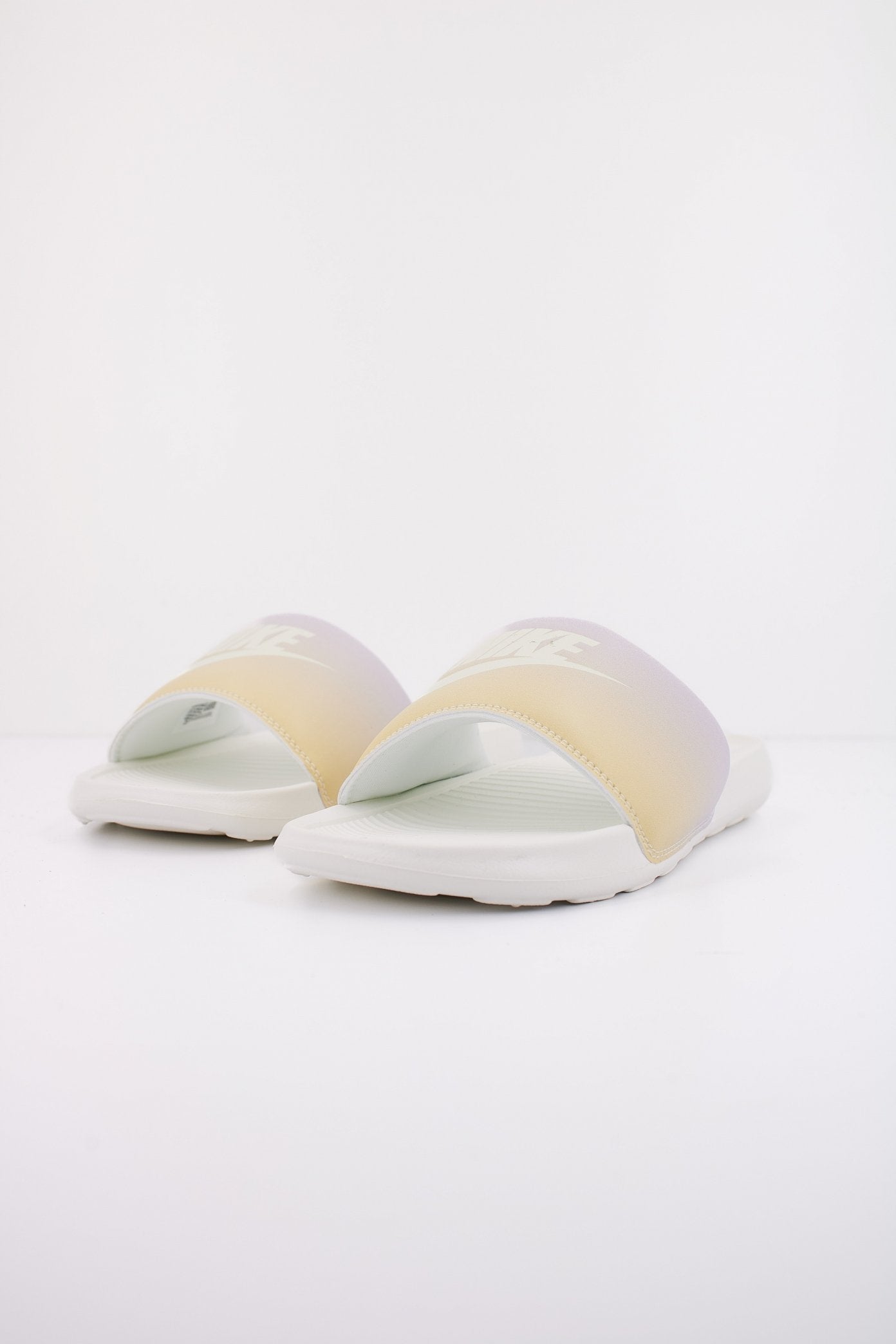 NIKE VICTORY ONE PRINT en color BLANCO (2)