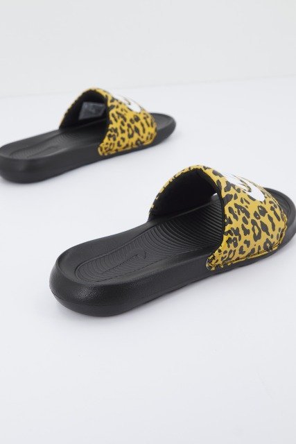 NIKE NIKE VICTORI ONE SLIDE en color ANIMAL PRINT (3)