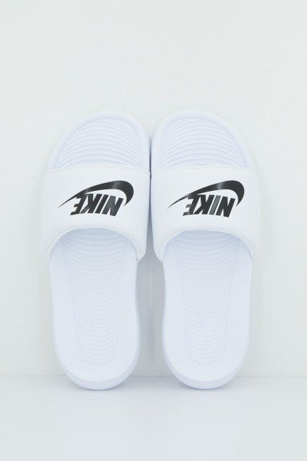 NIKE WMNS VICTORI ONE SLIDE en color BLANCO (1)