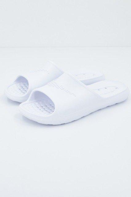 NIKE VICTORI ONE WOMEN'S en color BLANCO (1)