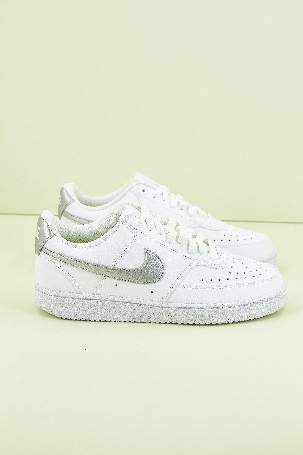 NIKE COURT VISION LOW BE WOM en color BLANCO (1)