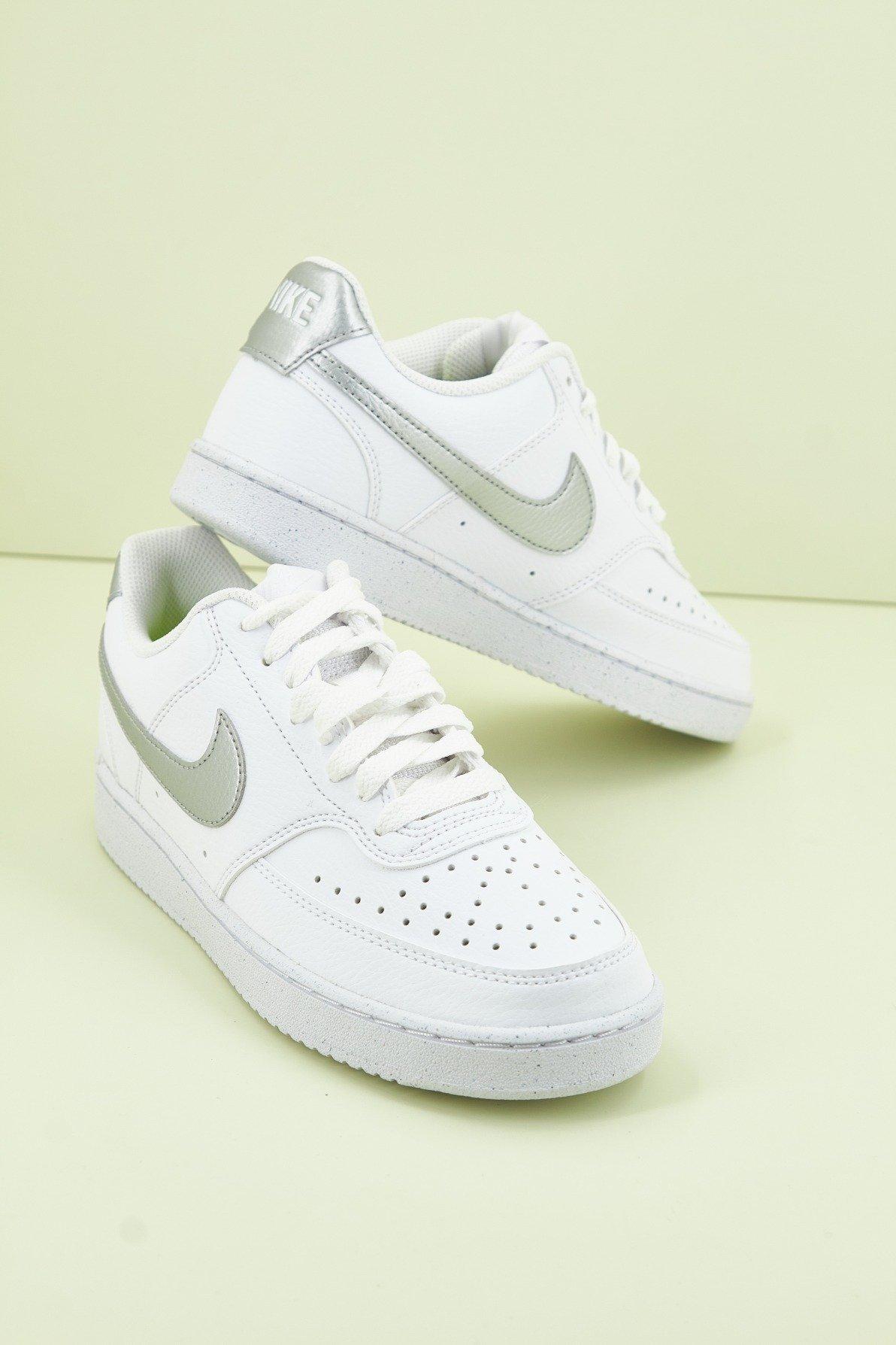 NIKE COURT VISION LOW BE WOM en color BLANCO (2)