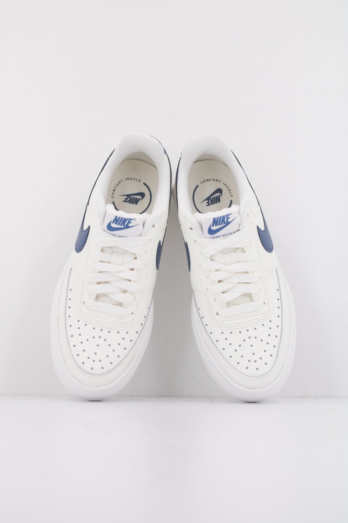 NIKE COURT VISION ALTA en color BLANCO (3)
