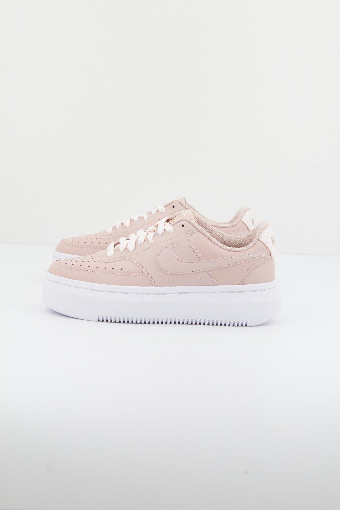 NIKE COURT VISION ALTA en color ROSA (1)