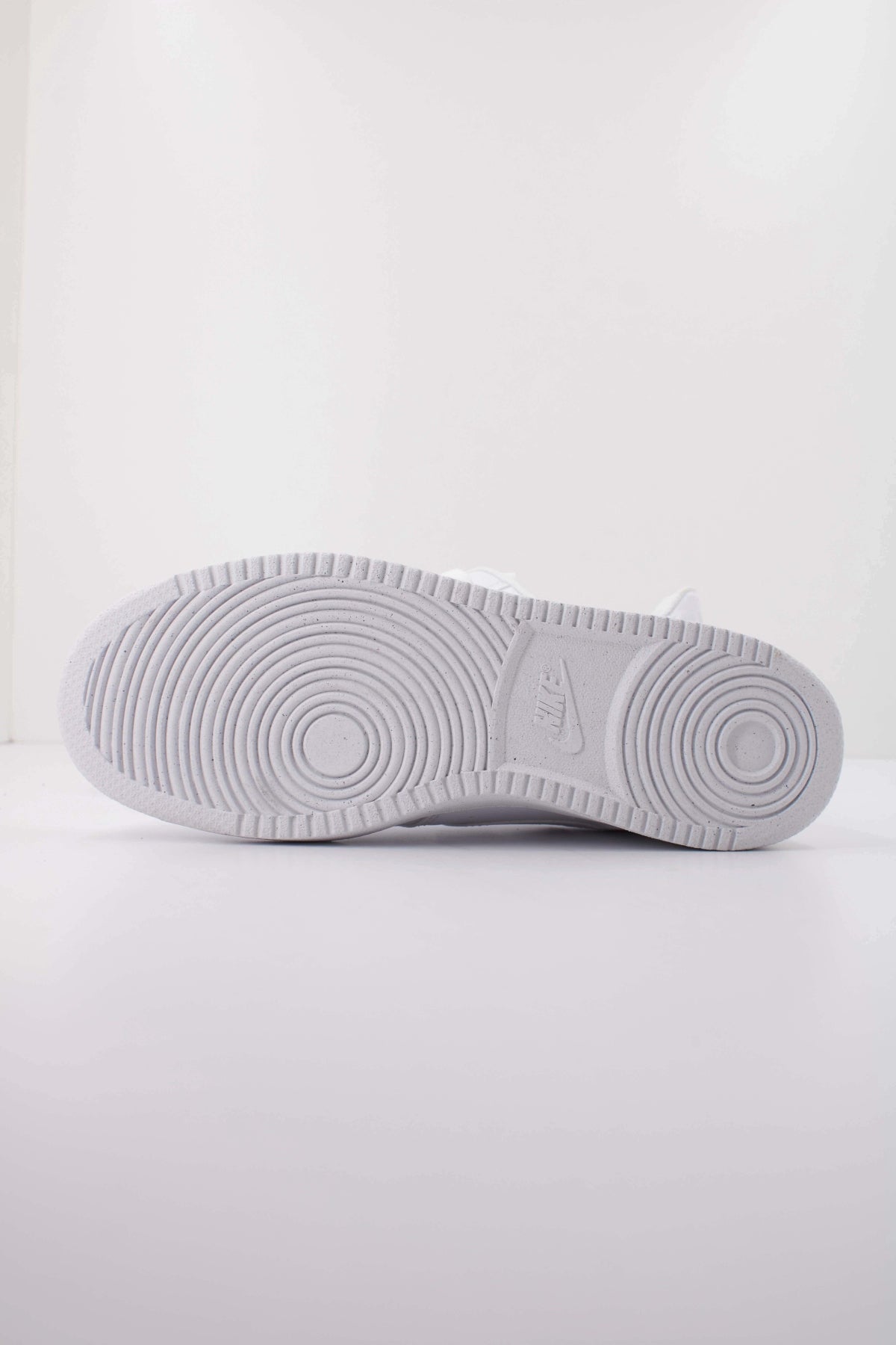 NIKE COURT VISION LO NN en color BLANCO (5)