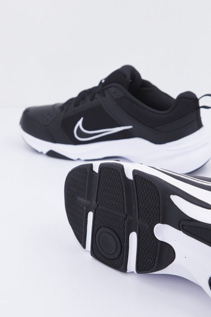 NIKE DEFYALLDAY en color NEGRO (4)