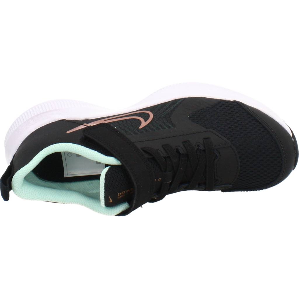 NIKE DOWNSHIFTER en color NEGRO (7)