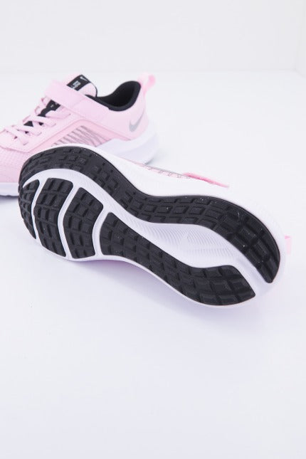 NIKE DOWNSHIFTER LITTLE en color ROSA (4)