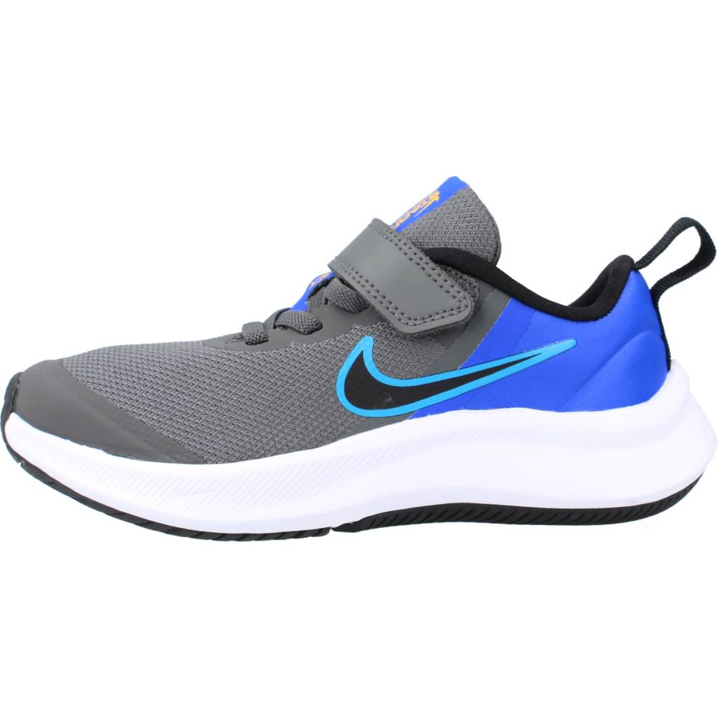 NIKE NIKE STAR RUNNER LITTLE KI en color GRIS (2)