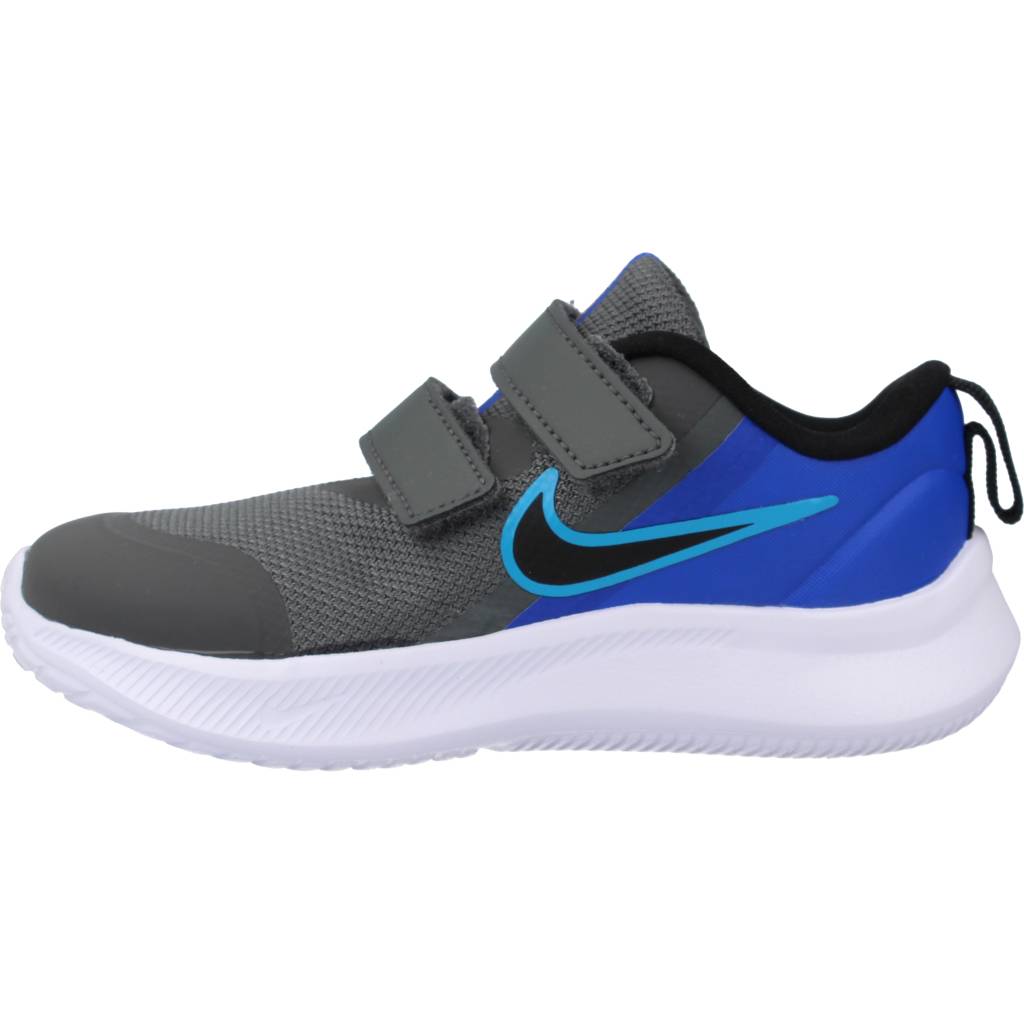 NIKE STAR RUNNER BABY en color GRIS (2)