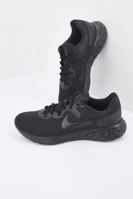 NIKE REVOLUTION en color NEGRO (3)