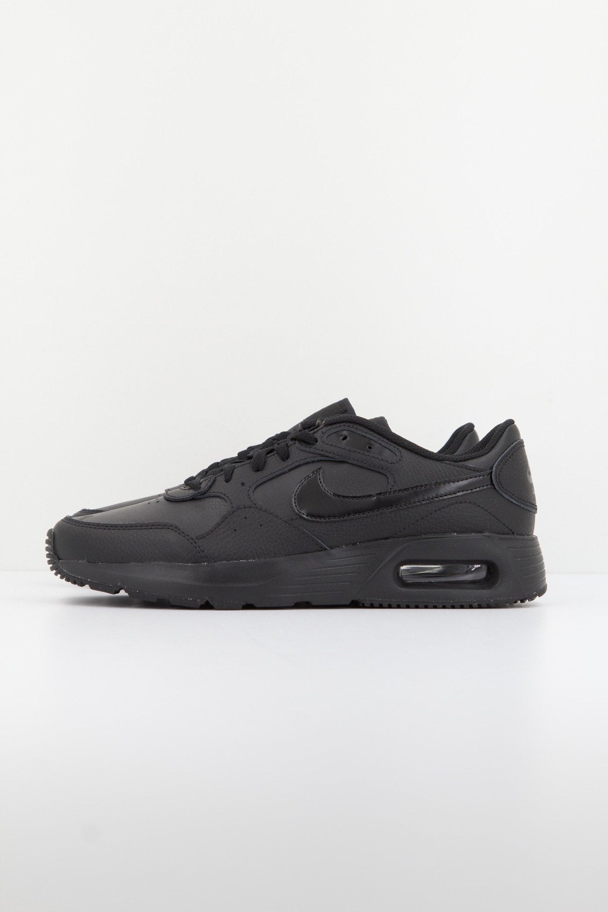 NIKE SC LEATHER en color NEGRO (1)