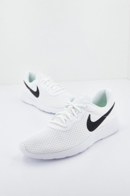 NIKE TANJUN en color BLANCO (1)