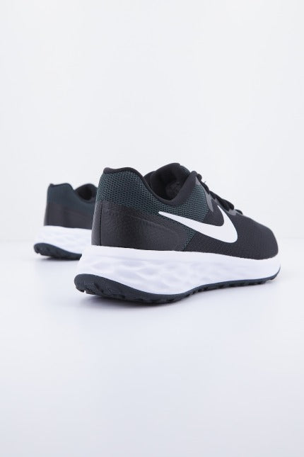 NIKE REVOLUTION WOMEN'S RU en color NEGRO (3)