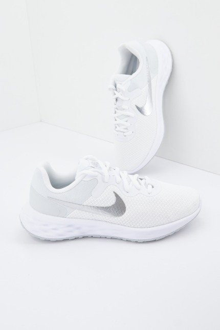 NIKE REVOLUTION en color BLANCO (4)