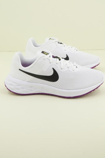 NIKE REVOLUTION WOMEN'S RU en color BLANCO (1)
