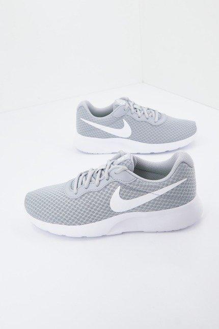 NIKE TANJUN en color GRIS (4)