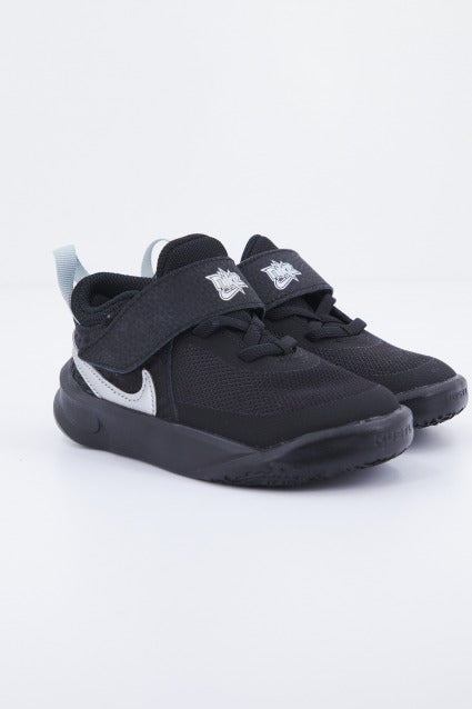 NIKE TEAM HUSTLE D en color NEGRO (1)