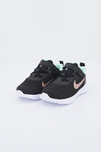 NIKE REVOLUTION en color NEGRO (2)