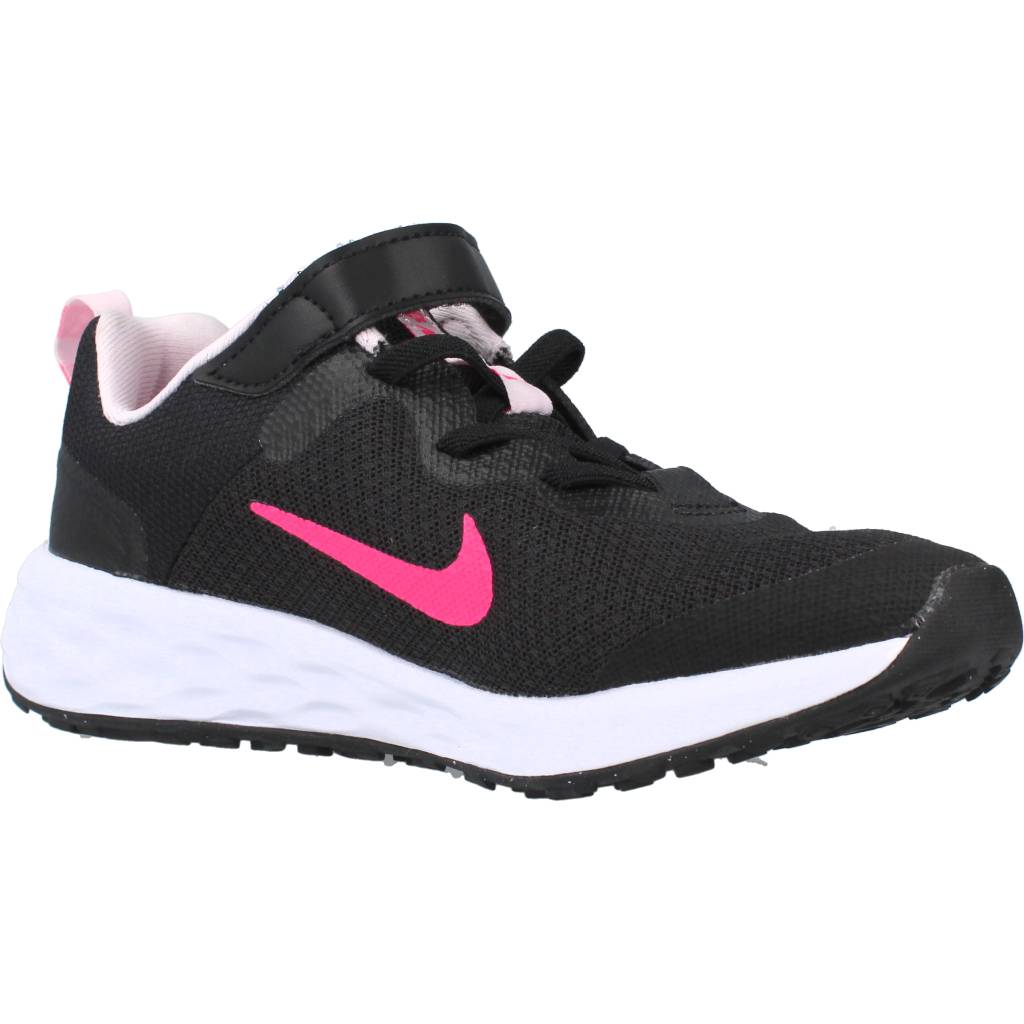 NIKE REVOLUTION en color NEGRO (5)