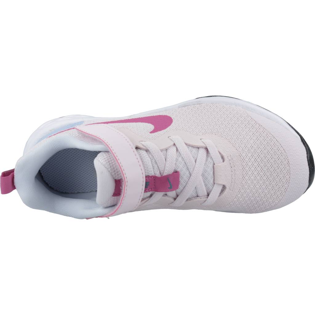 NIKE REVOLUTION LITTLE KID en color ROSA (7)