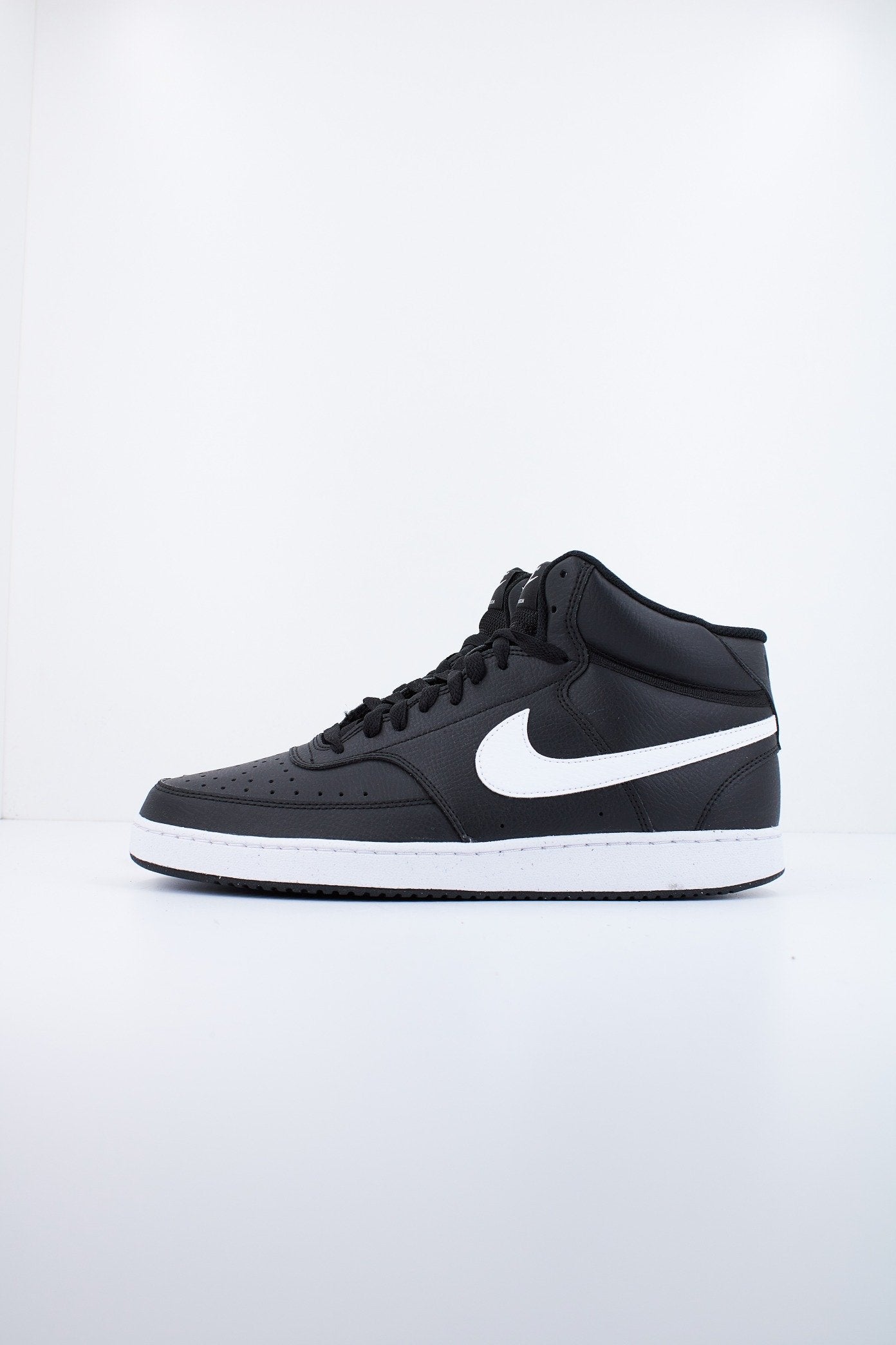 NIKE COURT VISION MID NN en color NEGRO (1)