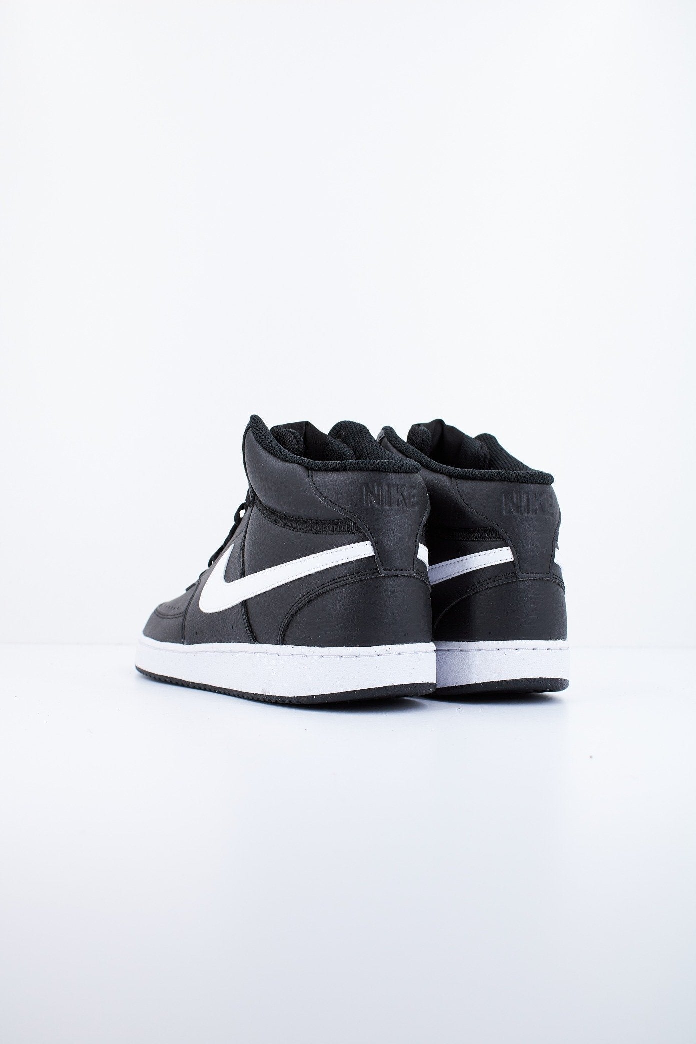 NIKE COURT VISION MID NN en color NEGRO (3)