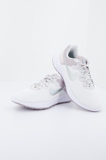 NIKE DC en color BEIS (2)