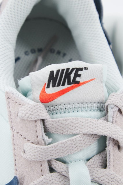 NIKE WAFFLE DEBUT WOMEN'S SH en color AZUL (4)