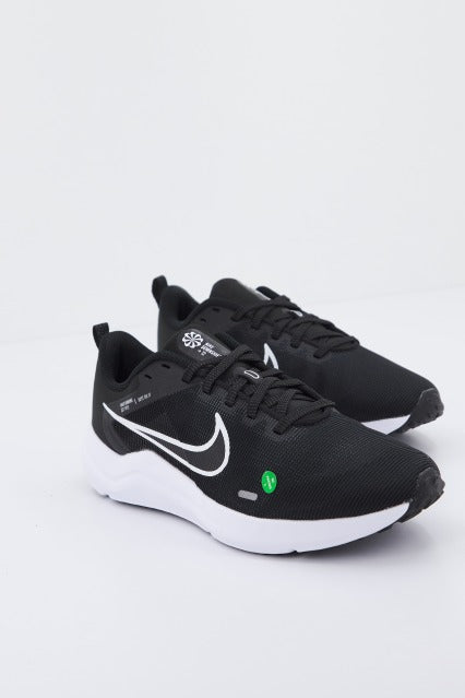 NIKE DOWNSHIFTER en color NEGRO (1)