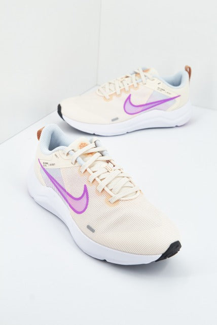 NIKE DOWNSHIFTER WOMEN'S en color NARANJA (1)