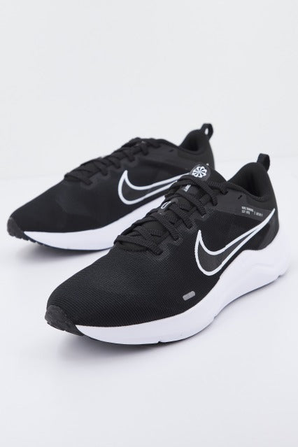 NIKE DOWNSHIFTER C/O en color NEGRO (2)