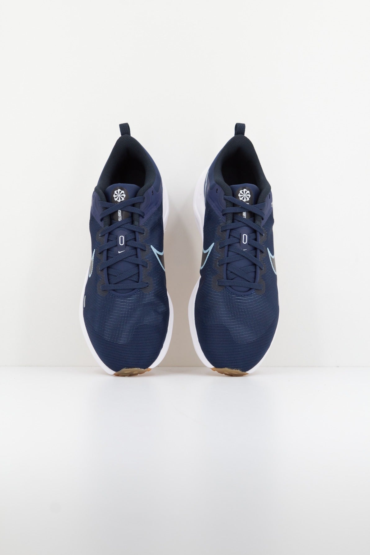 NIKE DOWNSHIFTER en color AZUL (2)