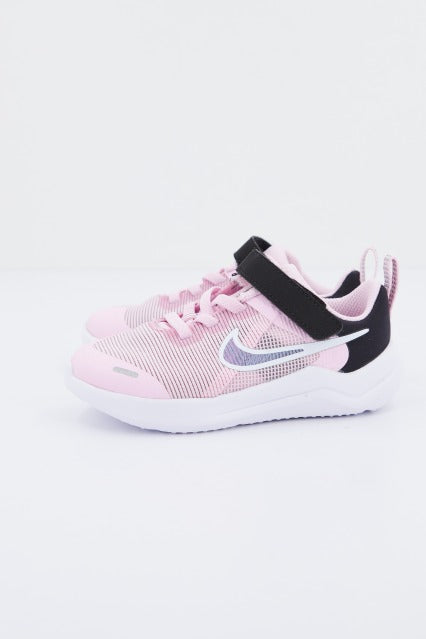 NIKE DOWNSHIFTER NN en color ROSA (1)