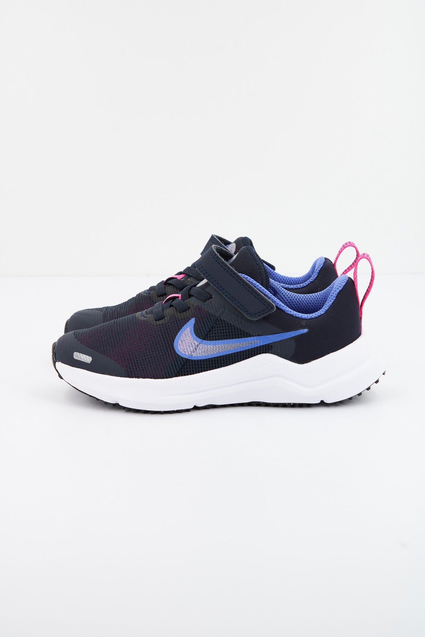 NIKE DOWNSHIFTER en color AZUL (1)