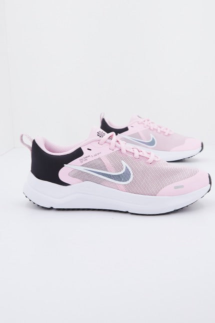 NIKE DOWNSHIFTER BIG KIDS en color ROSA (2)