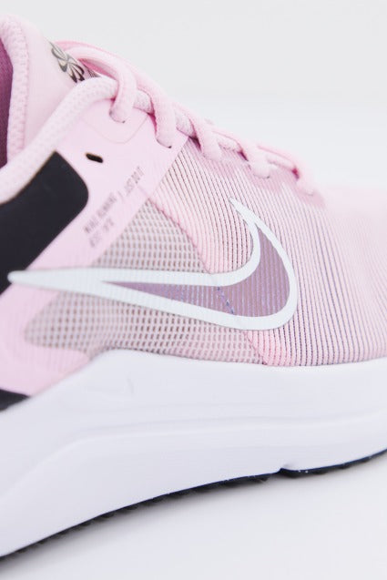 NIKE DOWNSHIFTER BIG KIDS en color ROSA (4)