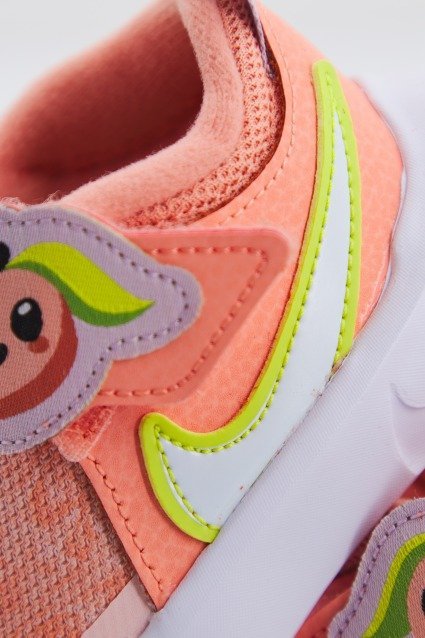 NIKE TEAM HUSTLE D LIL BA en color NARANJA (4)