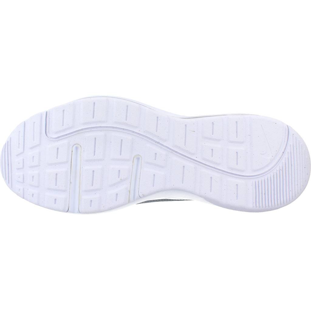 NIKE AIR MAX AP WOMEN'S SHOE en color BLANCO (6)
