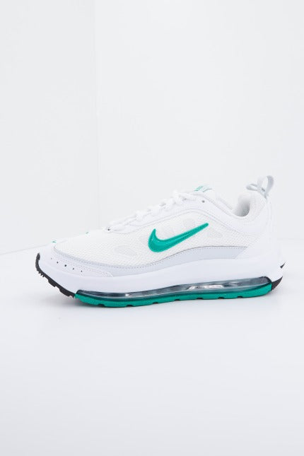 NIKE AIR MAX AP WOMEN'S SHOE en color BLANCO (2)