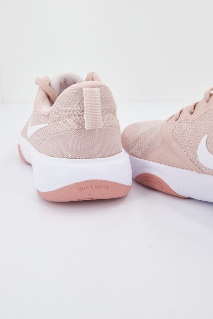 NIKE CITY REP TR WOMEN'S TRA en color ROSA (3)